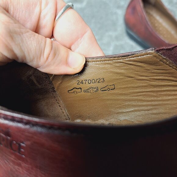 Caprice Burgundy Slip On Loafers WOMENS SIZE 8.5 UK 6.5 leather low heel German - Picture 13 of 14